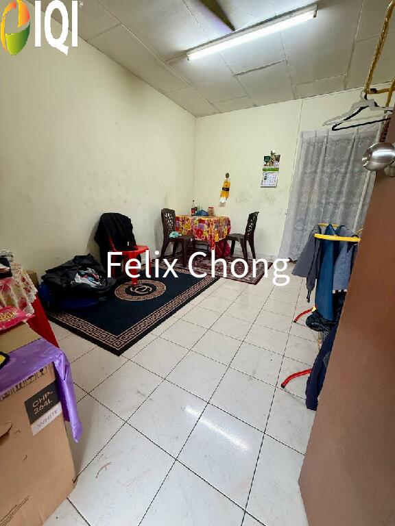Taman Cempaka Low Cost Flat,Johor Bahru,Tampoi,Skudai,High Floor image