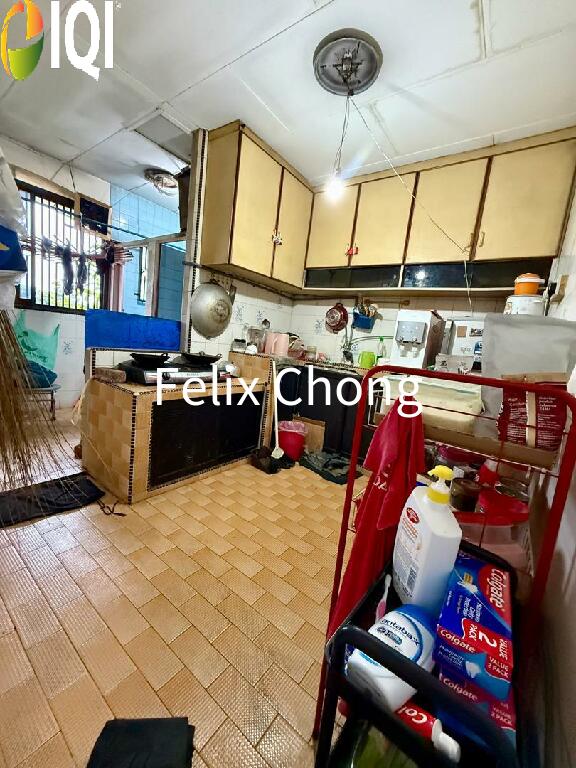 Taman Cempaka Low Cost Flat,Johor Bahru,Tampoi,Skudai,High Floor image