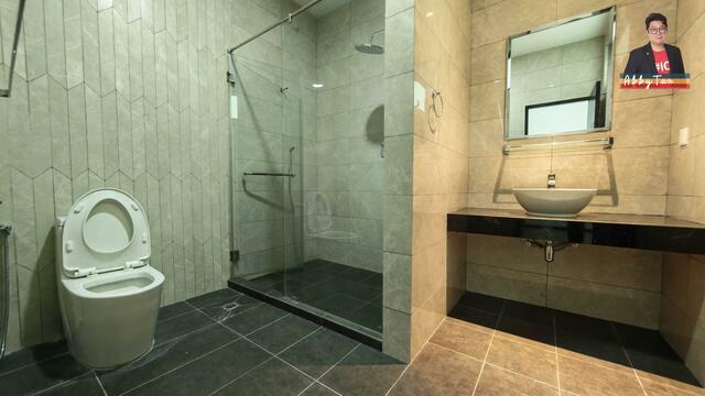 Taman Manikar Bungalow | Gated & Guarded | Furnished | Likas image