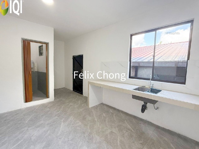 Taman Gelang Emas 1 Sty Low Cost,Gelang Patah,Renovated image