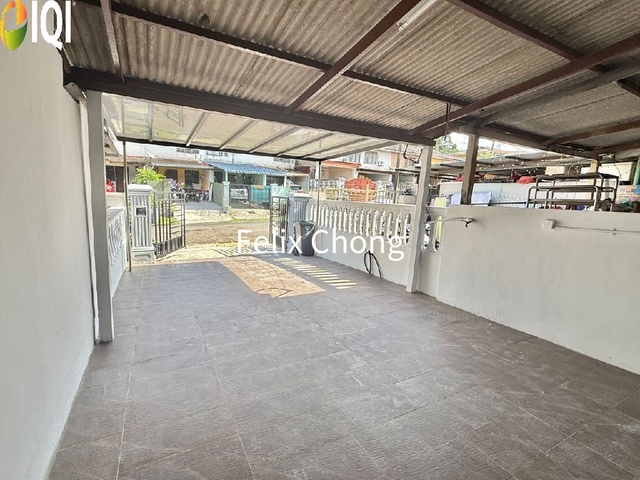 Taman Anggerik Double Storey Low Cost,Renovated,Skudai,Full Loan image