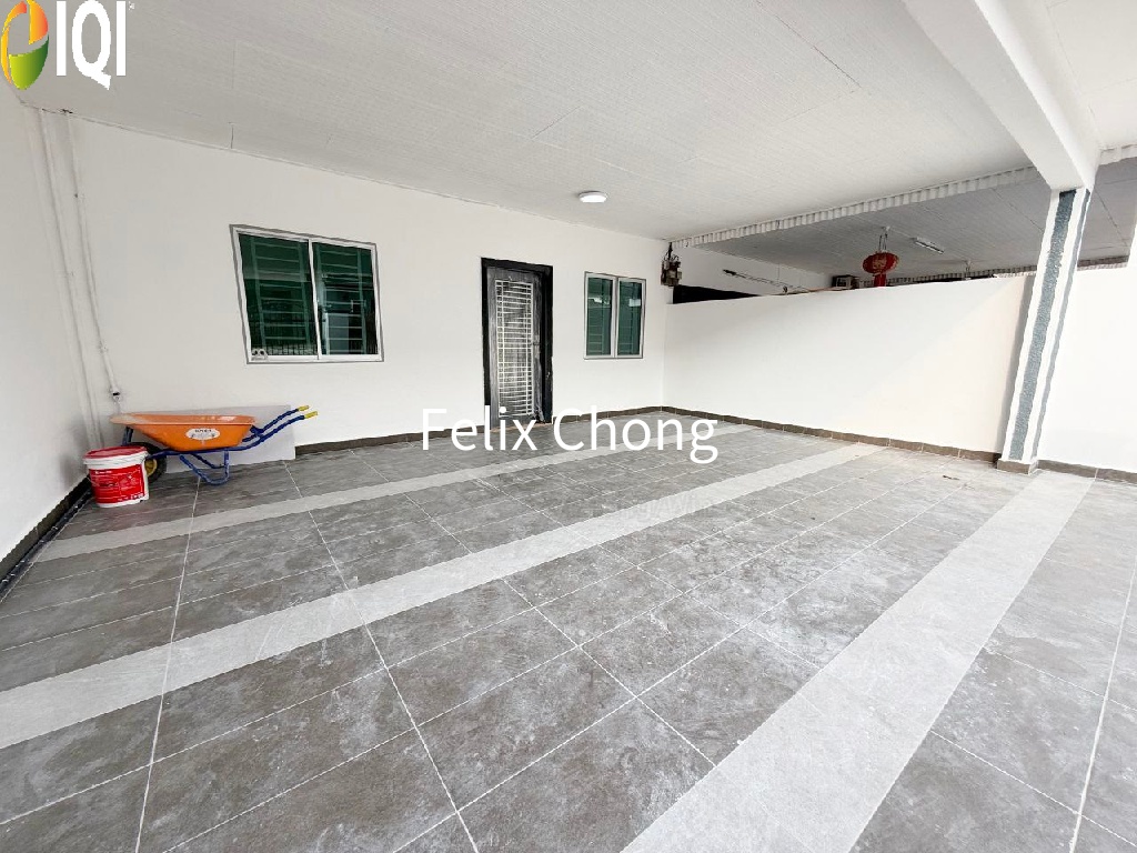 Taman Damai 1 Sty Terrace,Jalan Manggis,Senai,Renovated,Full Loan image