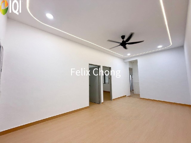 Taman Damai 1 Sty Terrace,Jalan Manggis,Senai,Renovated,Full Loan image