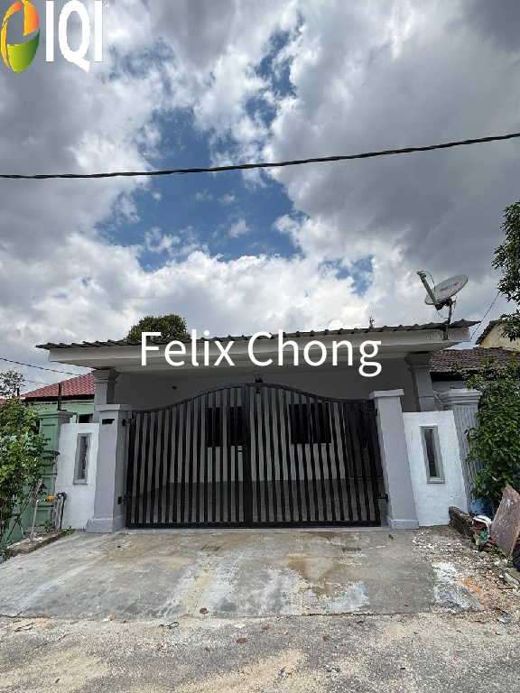 Taman Universiti 1 Sty Low Cost,Jalan Kebangsaan,Skudai,Renovated image