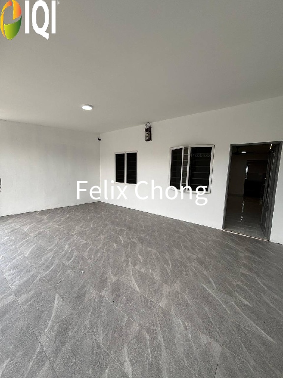 Taman Universiti 1 Sty Low Cost,Jalan Kebangsaan,Skudai,Renovated image