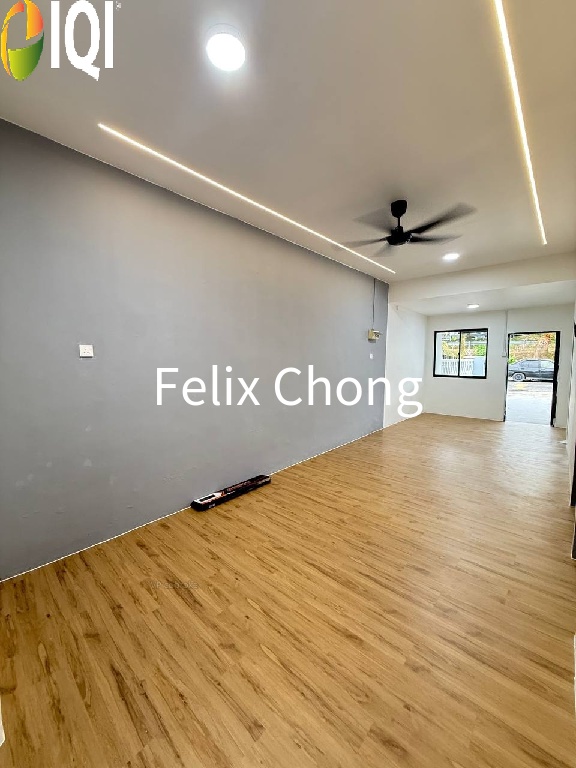 Taman Universiti 1 Sty Terrace,Jalan Penyiaran,Skudai,Renovated,Bumi Lot image