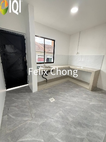 Taman Universiti 1 Sty Terrace,Jalan Penyiaran,Skudai,Renovated,Bumi Lot image