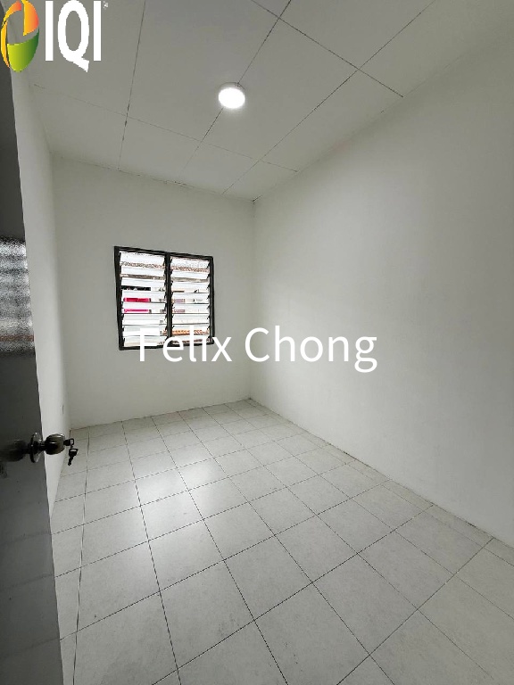 Taman Scientex 2 Sty Terrace,Jalan Serindit,Pasir Gudang,Full Loan image