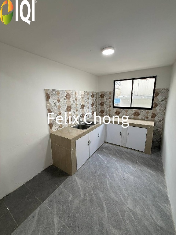 Taman Damai Jaya 2 Sty Low Cost,Jalan Makmur,Skudai,Renovated image