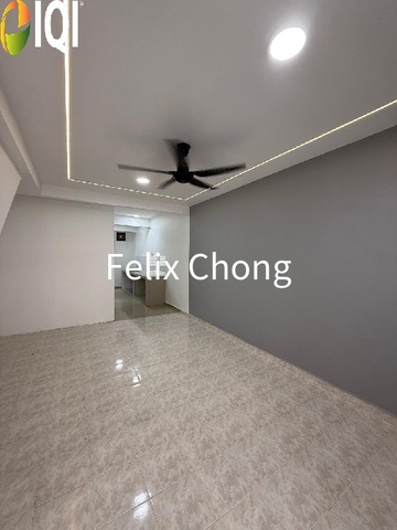 Bandar Seri Alam 2 Sty Medium Cost,Jalan Tasek,Masai,Renovated image