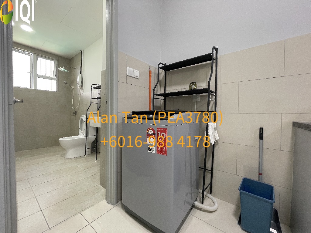 Mahkota Valley image