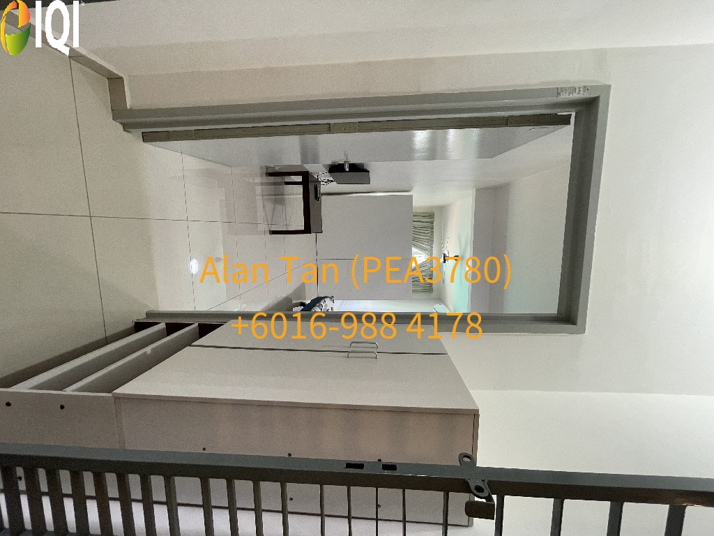 Mahkota Valley image