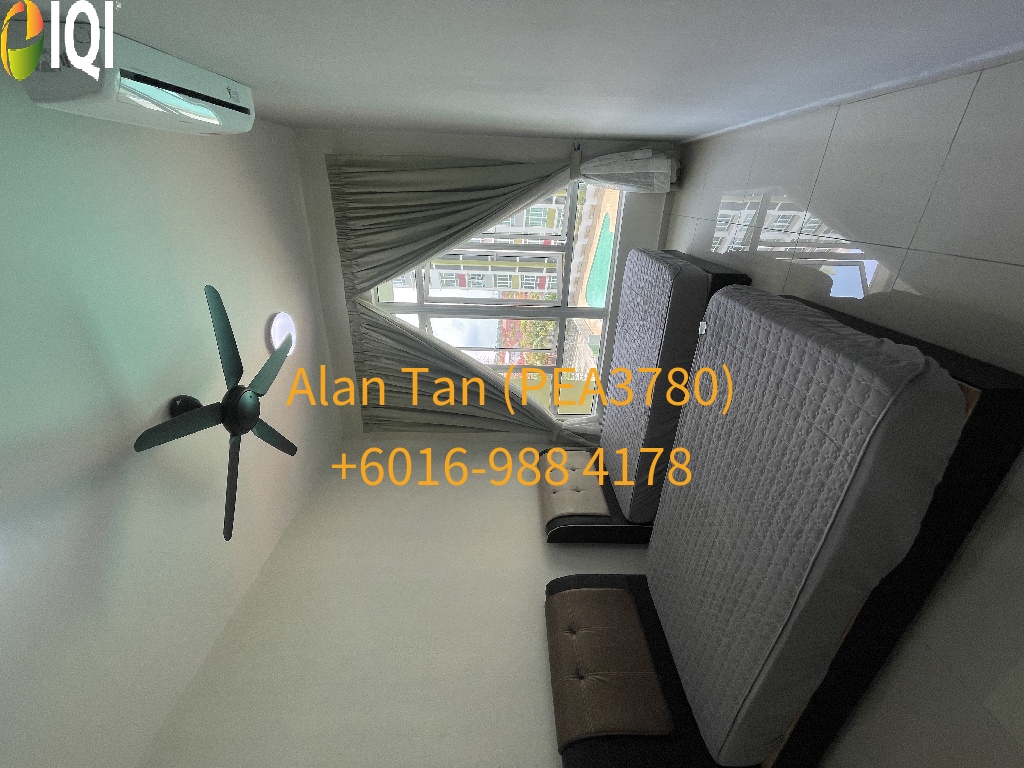 Mahkota Valley image