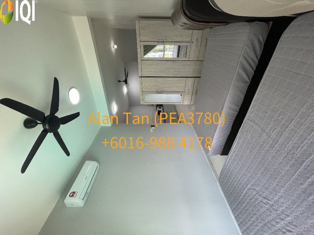 Mahkota Valley image