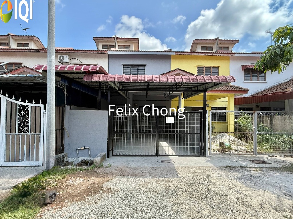 Taman Putera Indah 2 Sty Medium Cost,Renovated,Batu Pahat,Full Loan image