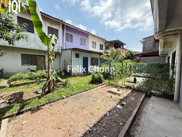 Taman Putera Indah 2 Sty Medium Cost,Renovated,Batu Pahat,Full Loan image