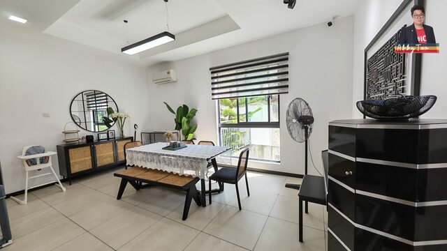 Prestige Semi-D @ Taman Manikar Likas | 3 Storey | Spacious & Renovated image