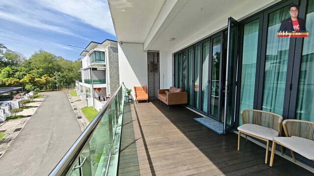 Prestige Semi-D @ Taman Manikar Likas | 3 Storey | Spacious & Renovated image