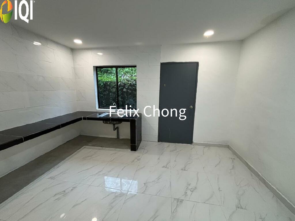 Taman Mas Double Storey Low Cost,Full Loan,Renovated,Kulai image