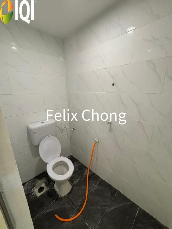 Taman Mas Double Storey Low Cost,Full Loan,Renovated,Kulai image