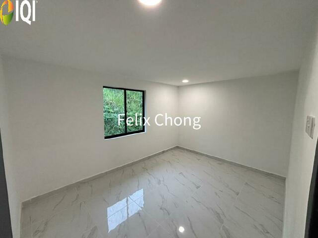 Taman Mas Double Storey Low Cost,Full Loan,Renovated,Kulai image