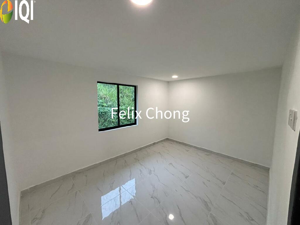 Taman Mas Double Storey Low Cost,Full Loan,Renovated,Kulai image