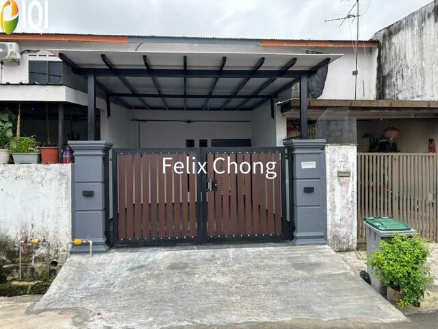 Taman Mas Double Storey Low Cost,Full Loan,Renovated,Kulai image