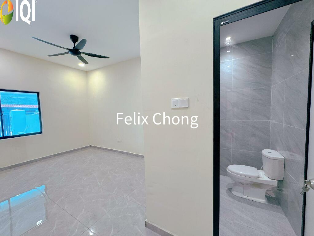 Taman Dato Syed Mohd Idrus 1 Sty Terrace,Jalan Bedara,Gelang Patah,Renovated image