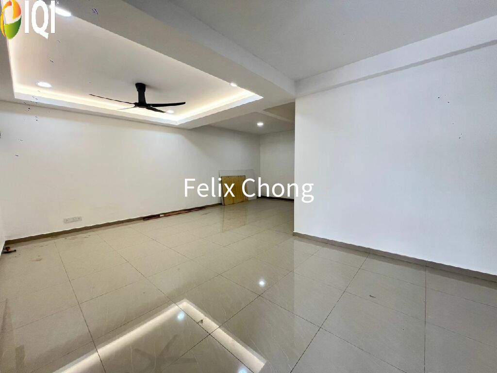 Taman Sri Putri 2 Sty Terrace,Unblock View,Kulai,Renovated,Extend image