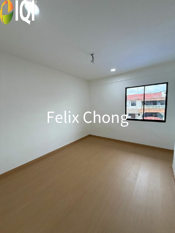 Taman Johor Jaya 2 Sty Low Cost,Jalan Teratai,Johor Bahru,Renovated image