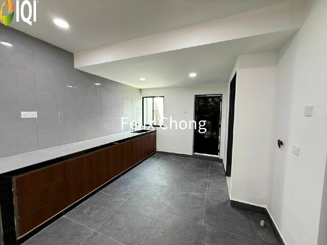 Taman Universiti 1 Sty Low Cost,Jalan Pertanian,Skudai,Renovated image