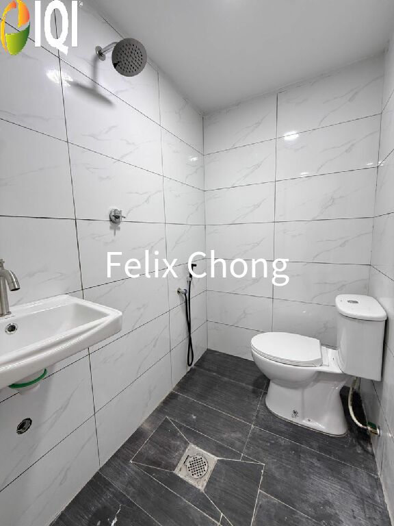 Taman Universiti 1 Sty Low Cost,Jalan Pertanian,Skudai,Renovated image