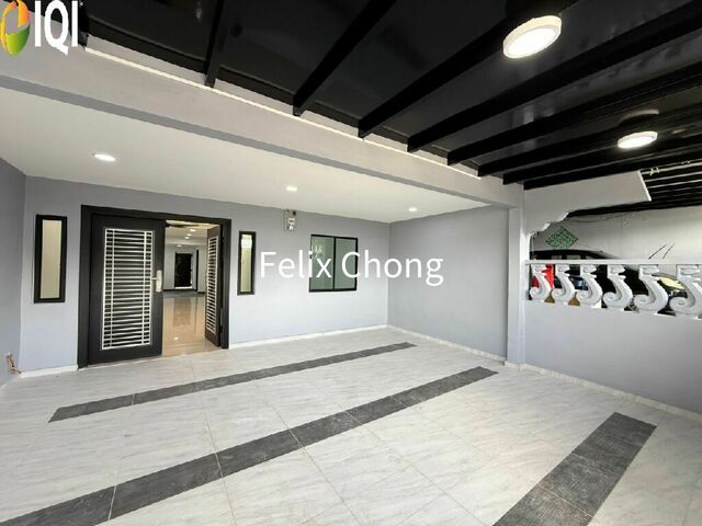 Taman Universiti 1 Sty Low Cost,Jalan Pertanian,Skudai,Renovated image