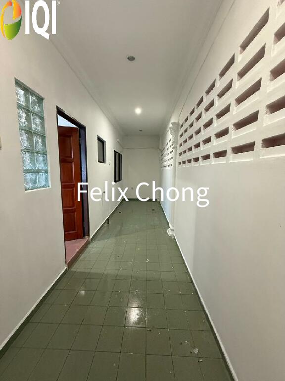 Taman Desa Jaya 1 Sty Corner Lot,Jalan Permatang,Johor Bahru,Renovated image