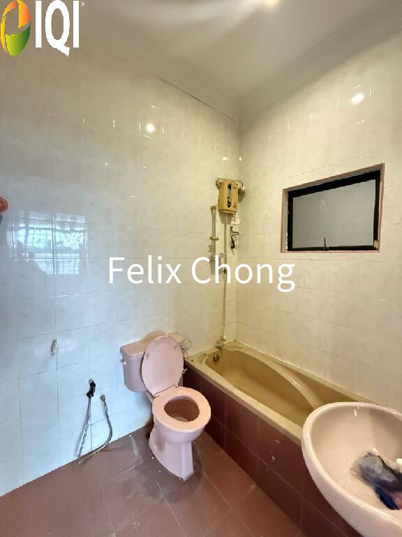 Taman Desa Jaya 1 Sty Corner Lot,Jalan Permatang,Johor Bahru,Renovated image