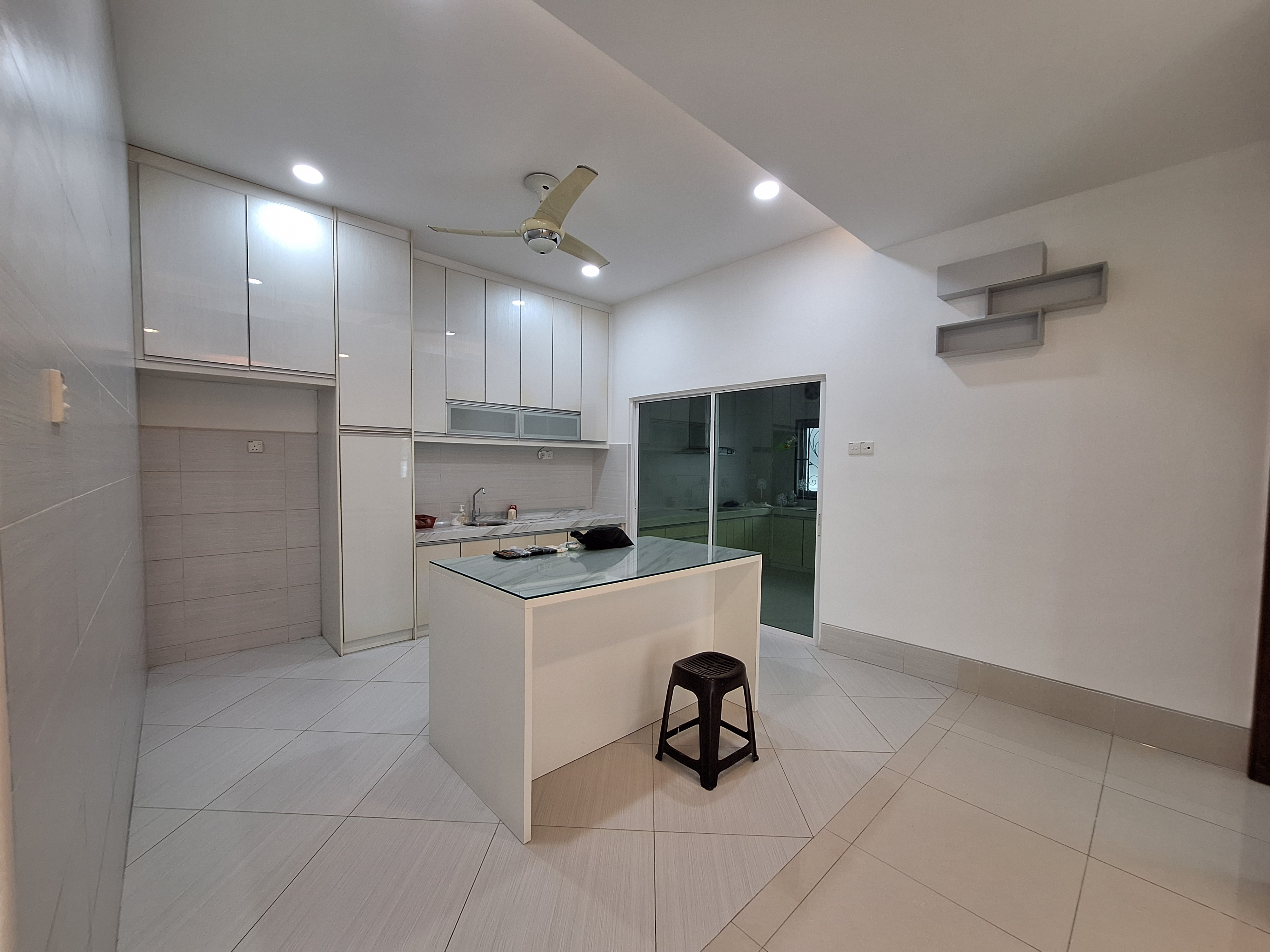 Taman Bukit Suria 2 image