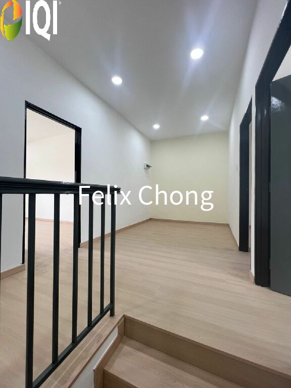 taman sri skudai 2 sty terrace,jalan emas,skudai,renovated,extend image