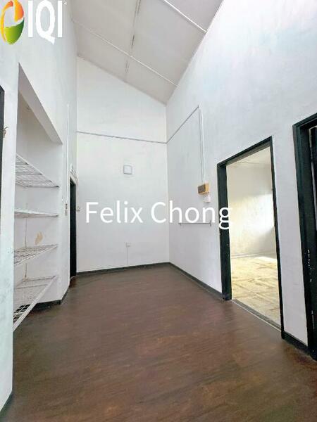 Taman Sentosa 2 Sty Terrace,Jalan Benang,Johor Bahru,Renovated,Extend
