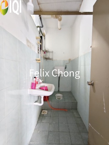 Rumah Pangsa Orkid Medium Cost Flat,Desa Cemerlang,Ulu Tiram,Level 3 image