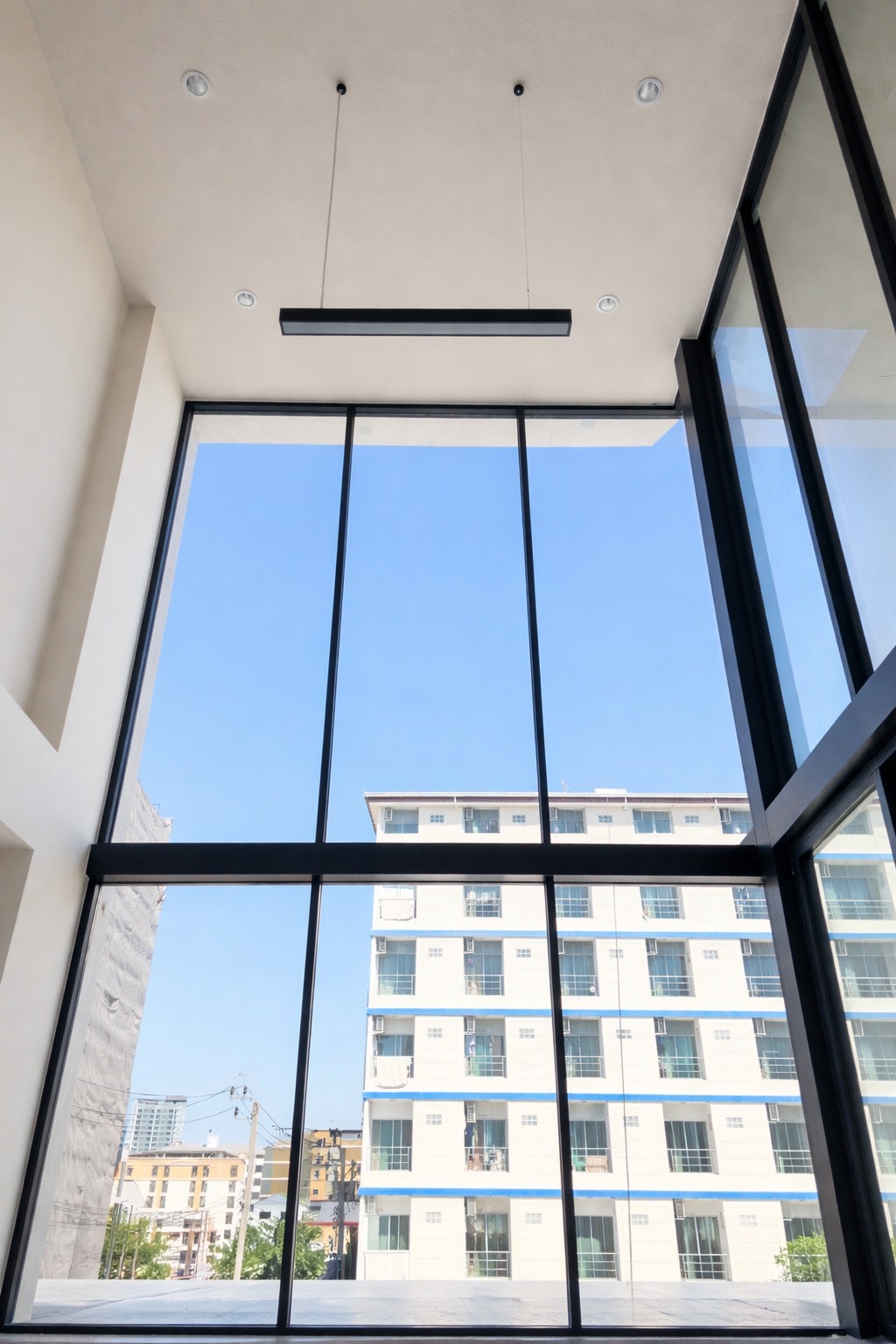 Bizhaus Changwattana image