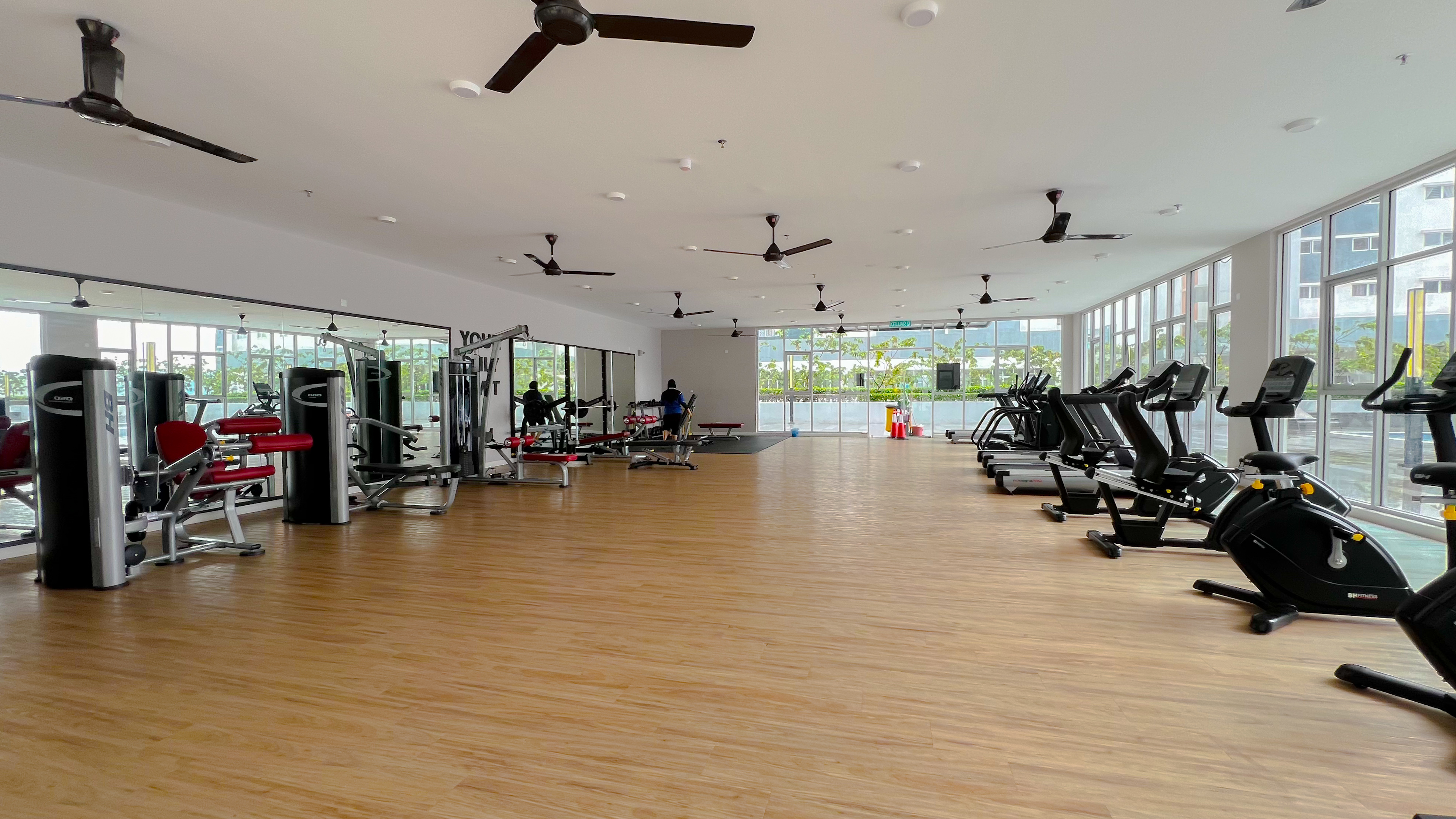 Alanis Residence image