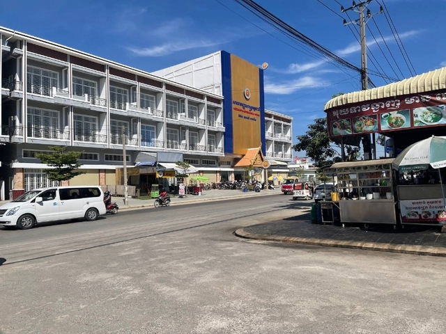 Borey Hong Lay image