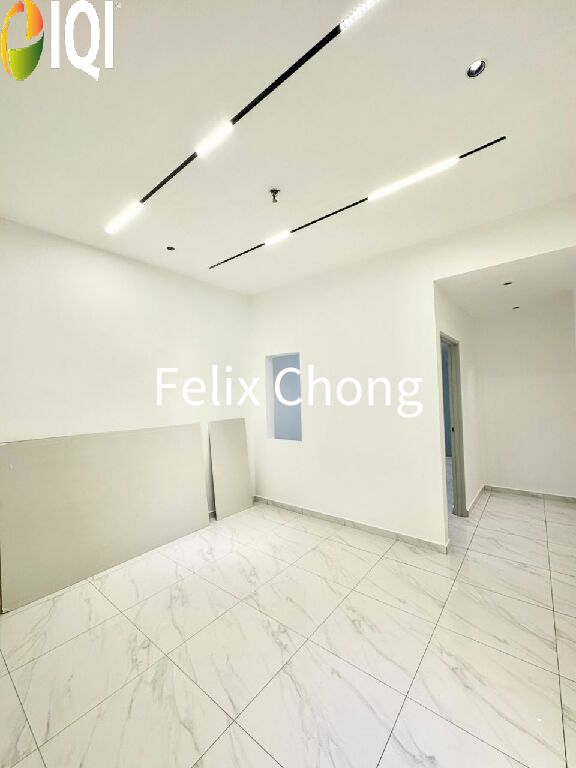 Taman Sri Skudai 1 Sty Semi D,Jalan Emas,Skudai,Unblock View,Renovated image