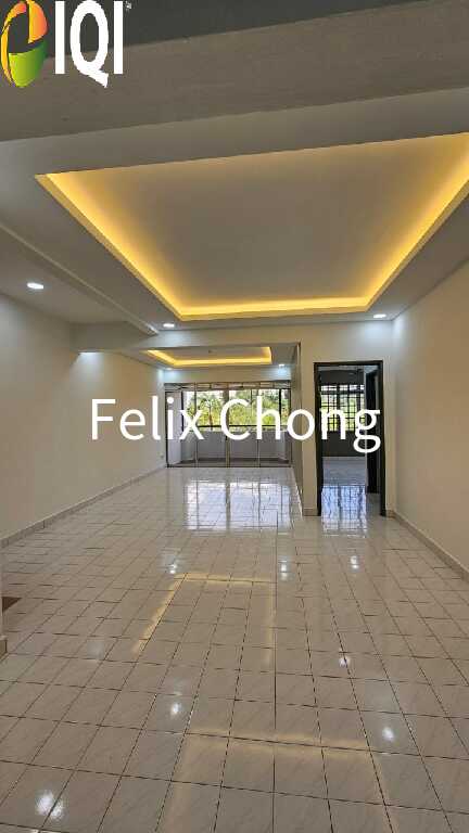 Tanjung Puteri Apartment,Pasir Gudang,Level 4,Bumi Lot,Renovated image