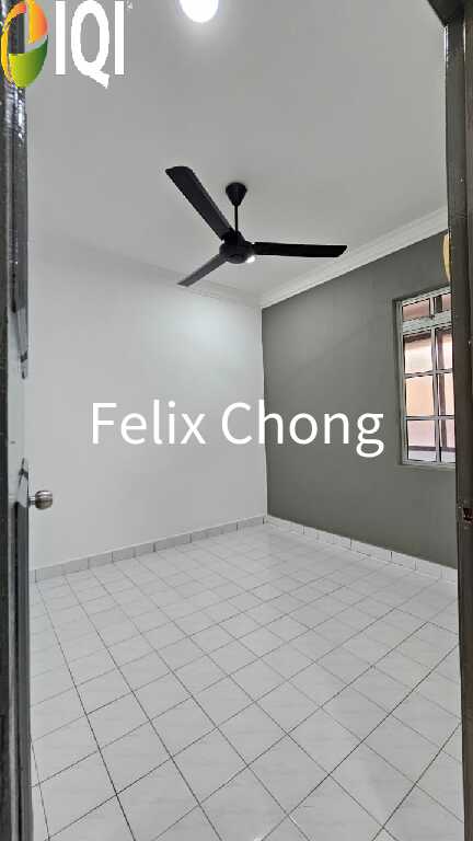 Tanjung Puteri Apartment,Pasir Gudang,Level 4,Bumi Lot,Renovated image