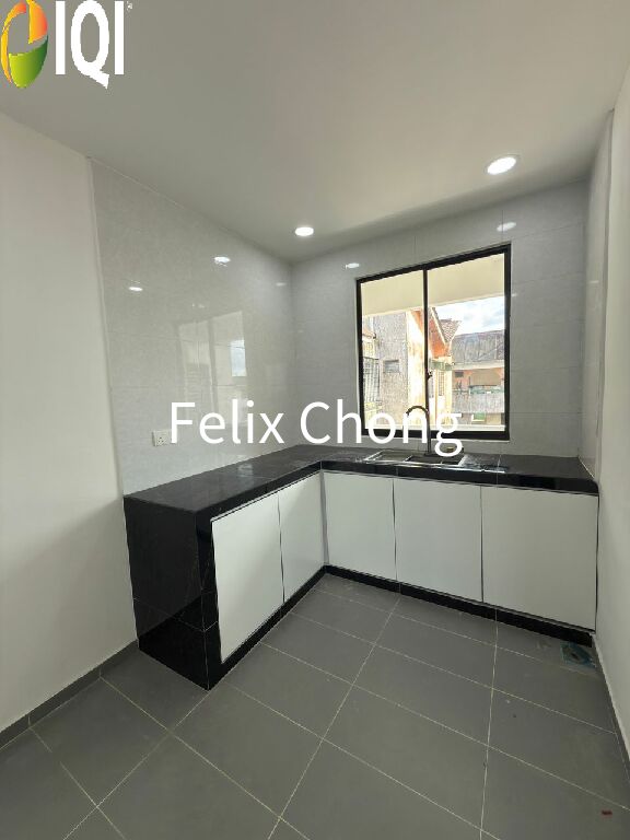 Baiduri Perling Low Cost Flat,Jalan Perkaka,Johor Bahru,Renovated image