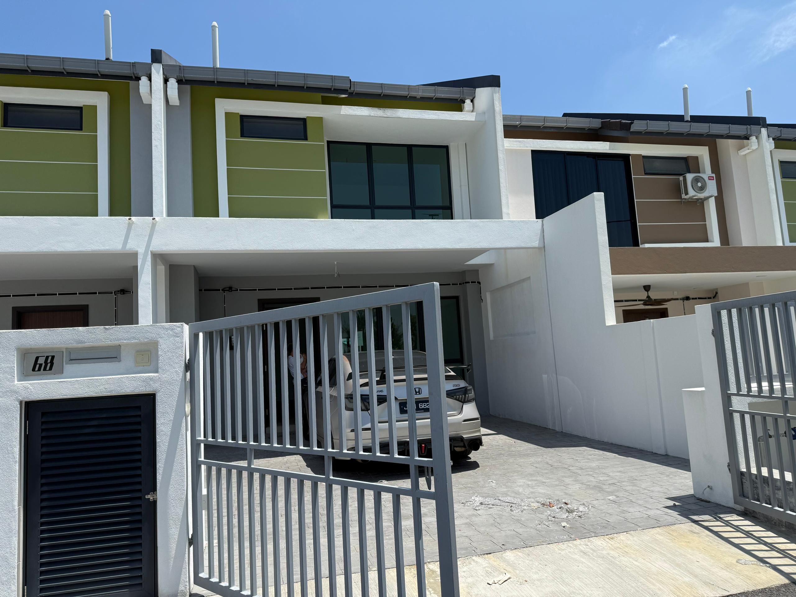 Akina @ Kajang 2 Precinct 3 image