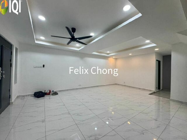 Plentong Baru 2 Sty Terrace,Renovated,Permas Jaya,Masai,Extend image