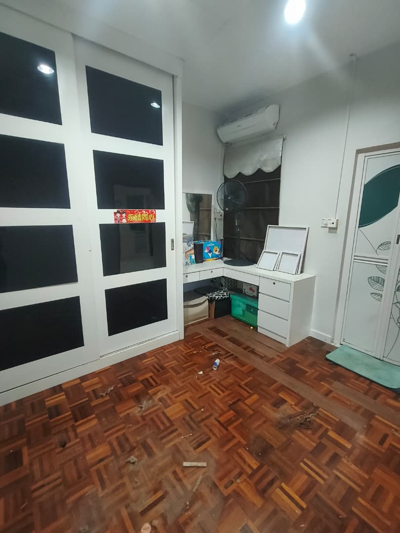 Beverly Hills 3 image