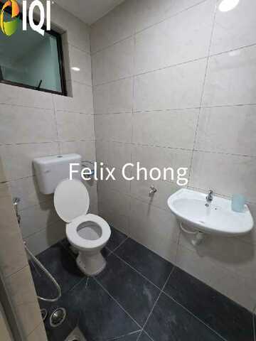 Taman Rinting 2 Sty Low Cost,Jalan Gelam,Masai,Renovated,Unblock image